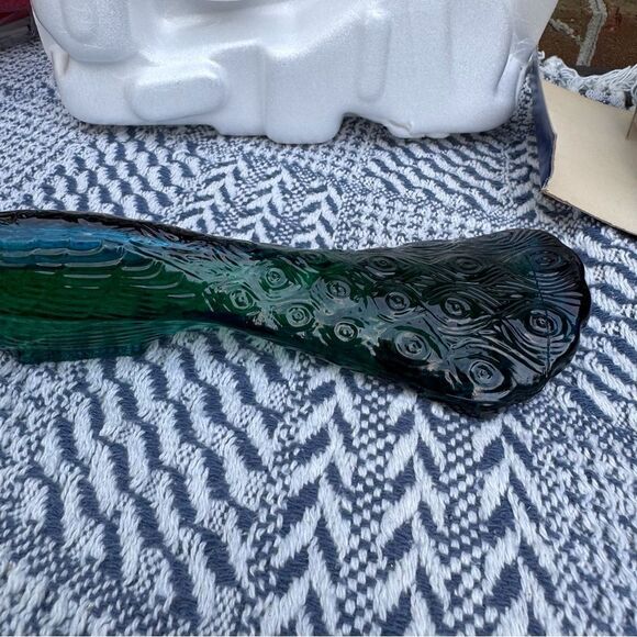 Avon Peacock Feather Design Fragrance Box - Picture 5 of 7